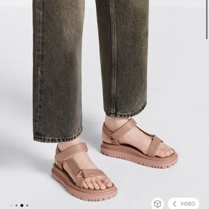 D wave Dior sandal